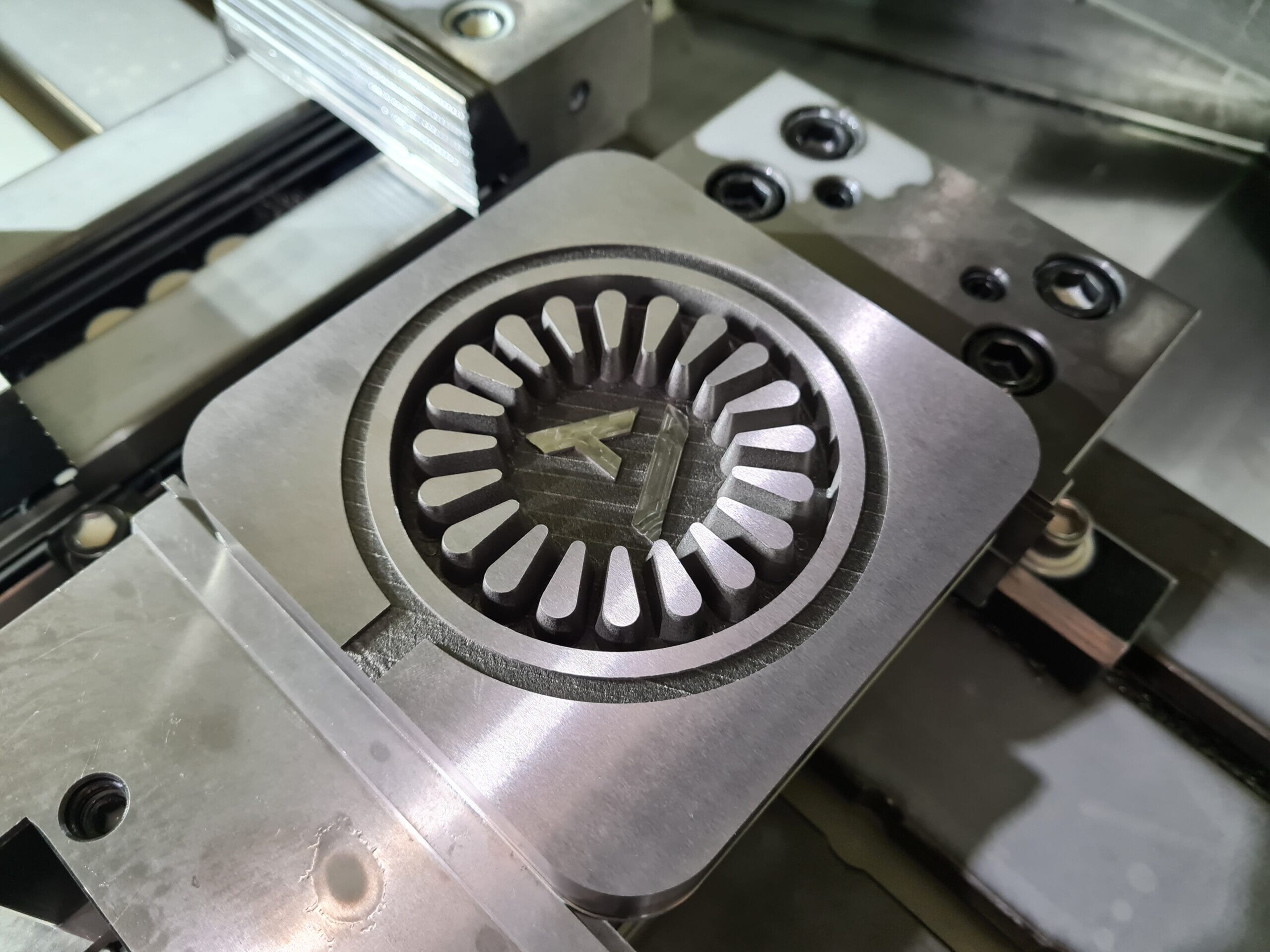 Tooling example featuring Apex logo